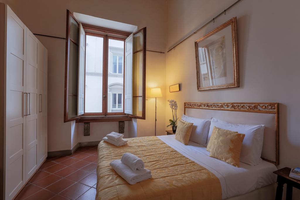 Firenze Rentals Suite Art Buitenkant foto